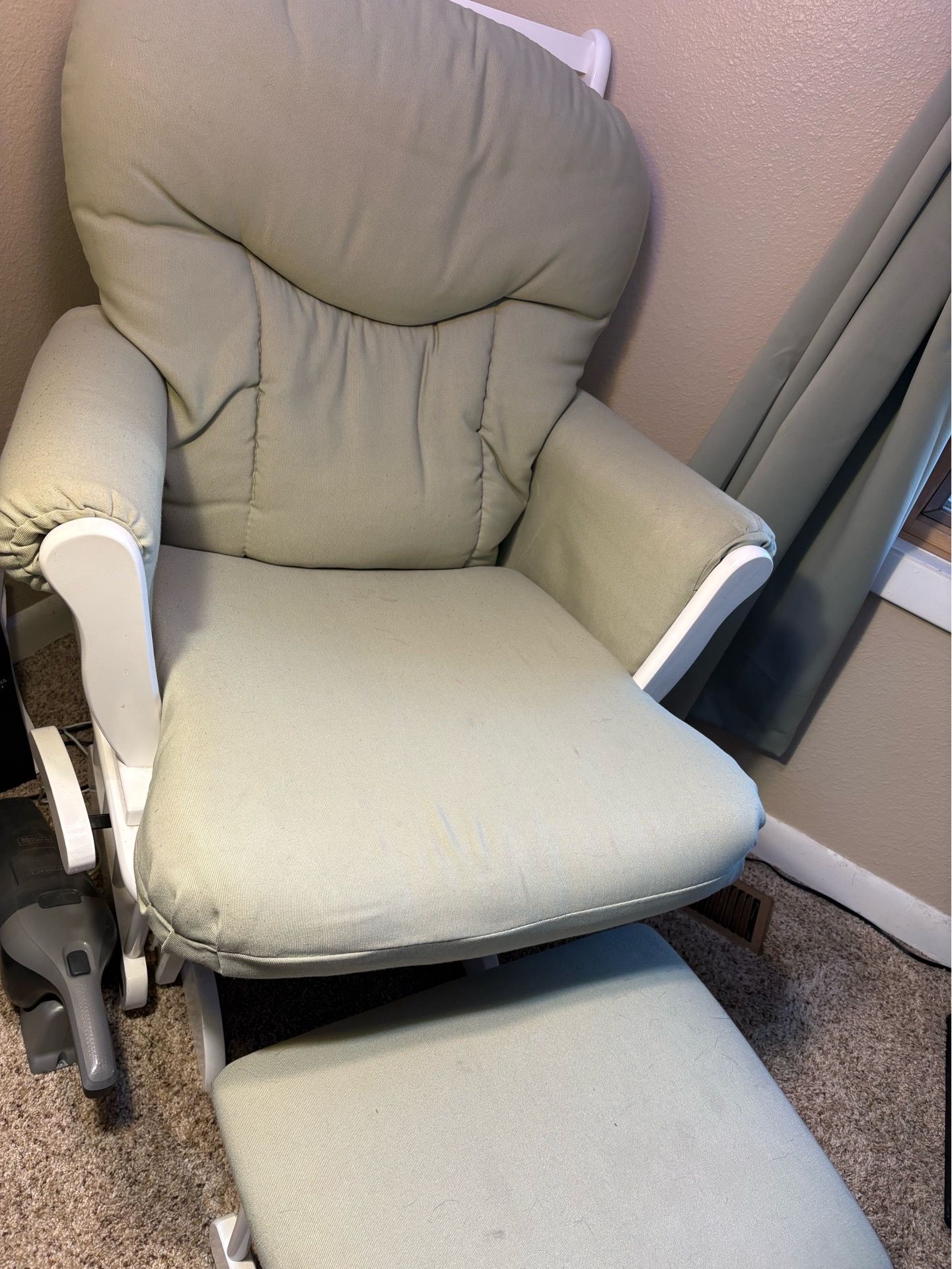 Glider chair and ottoman