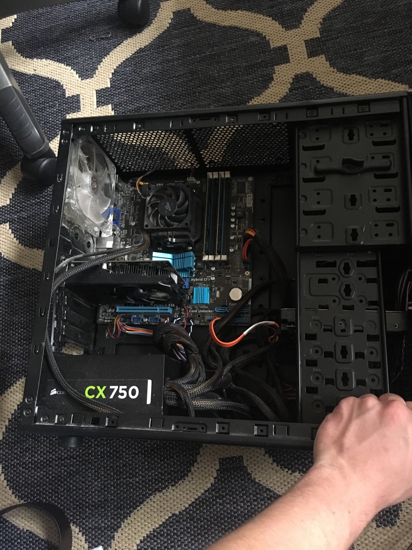 Gaming computer, desktop