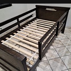 Twin Bed
