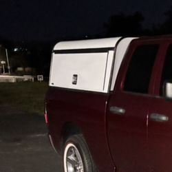 Camper shell size is 6.5