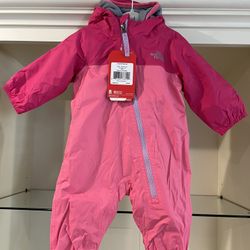NEW The North Face Infant Snowsuit, 3-6 months