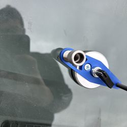 Windshield chip crack