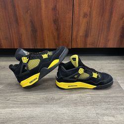 Jordan Retro 4 Thunder Sz 10.5 DH6927-017