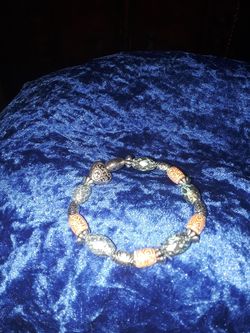 Audreys beads and things nice hand-made elastic bracelet $15 brand new