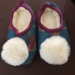 Girls Disney Slippers  Sz 7/8