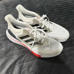 Adidas Bounce 11.5