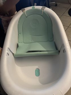 Frida Baby Tub