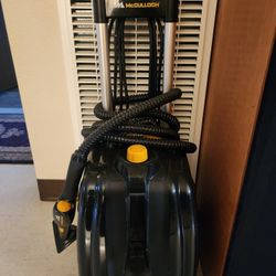Steam Cleaner. W/ Accessories