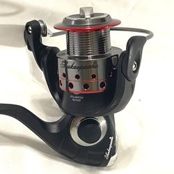 New Only Used Once Shakespeare (GX235) medium action, spinner fishing reel