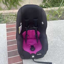 Free car baby seat Evenflo