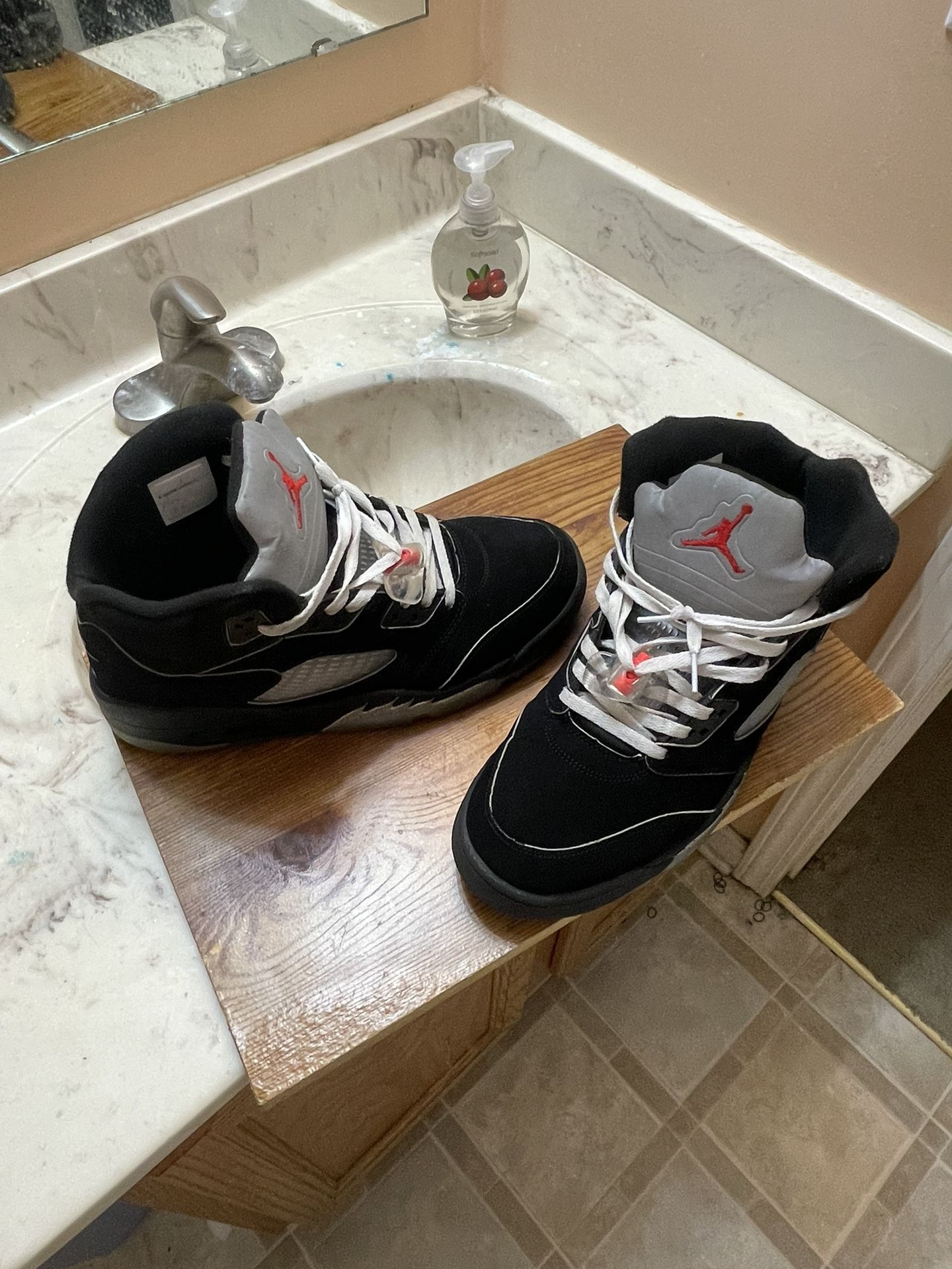 Jordan Retro Reimagined Size 12