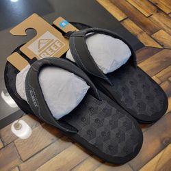 REEF Sandals - Mens Size 8 