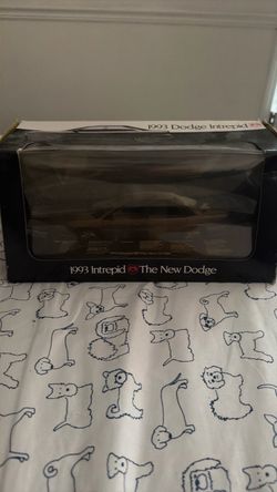 1993 Dodge Intrepid Die-Cast Model Car in Box
