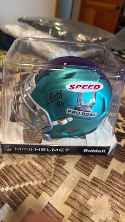 Autographed Kyle Pitts Pro bowl 2022 mini helmet