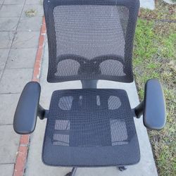 Desk Chair 