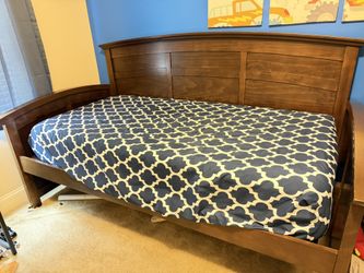 Twin Beds - Regular Twin And Daybed Twin
