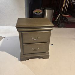 Nightstand 