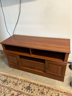 TV Stand/Media Console
