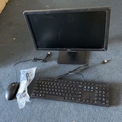 Dell 19” Screen & Keyboard & Mouse Great Condition 