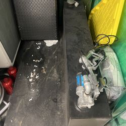 Auxiliary Diesel Tank, Gas Tank, Fuel Pump, Fifth Wheel (5th Wheel)