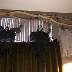 Halloween Decor