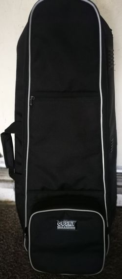 NEW Cushy padded violin case