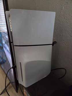 PS 5 with two controller