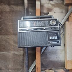 Old Radio 