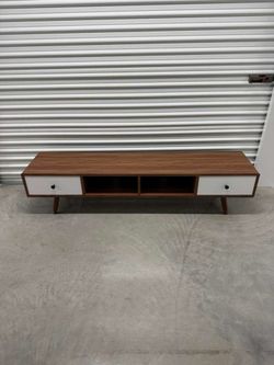 🚨Free delivery TV Stand