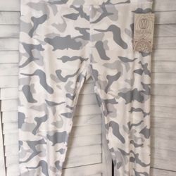 Activewear Capri Leggings, Large