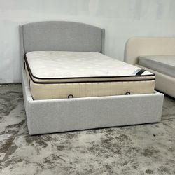 Queen Size Platform Bed Frame With Storage Drawers Closeout Sale!