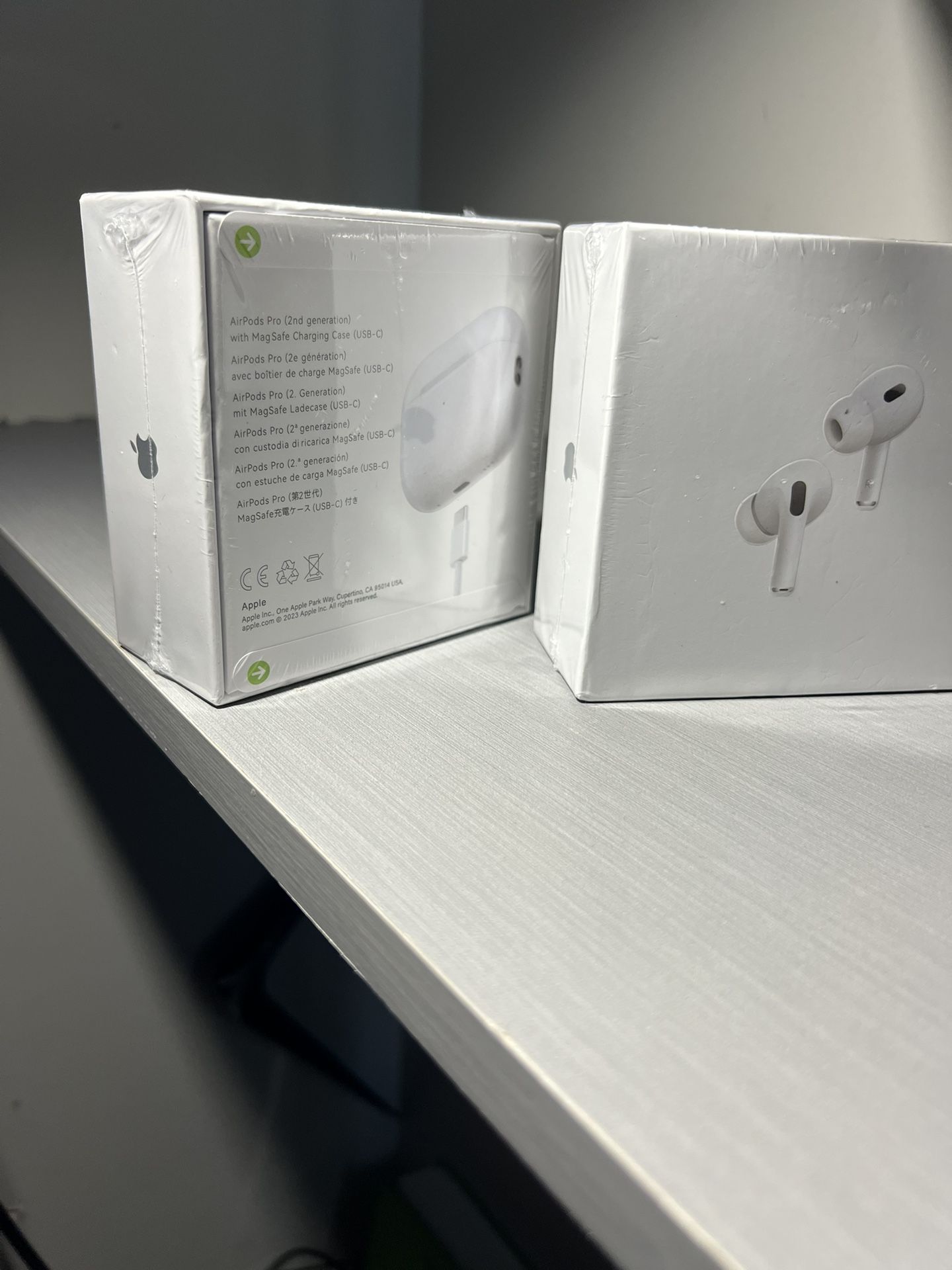 AirPod Pro 2s