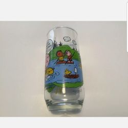 1968 Vintage McDonalds Camp Snoopy Charlie Brown Peanuts Collector Glass