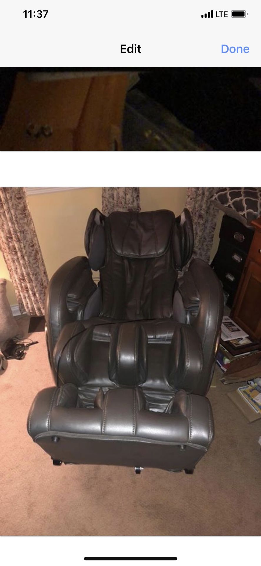 Cozzia EC-618B Massage Chair