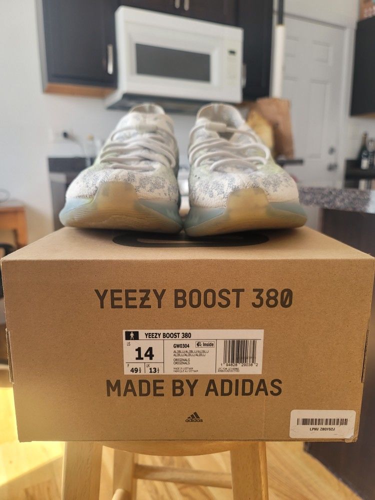 Adidas Yeezy Alien Size 14
