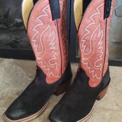Justin®️ Men’s Cowboy Boots 🤠 