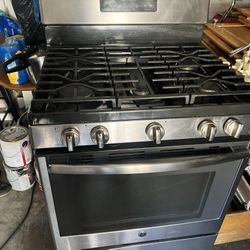GE Stove