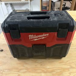Milwaukee 18v Vacuum