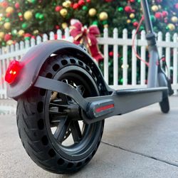 Electric scooter