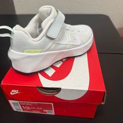 Nike Metro Tek preschool