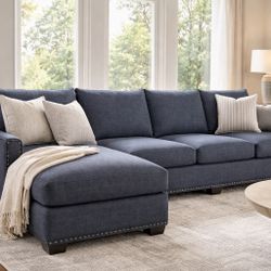 Smith Brothers Navy Sectional w/ Chaise – Down Blend Cushions (Woodley’s)