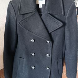 Black Old navy XS Women’s Jacket   (GOOD CONDITION)