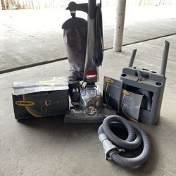 Kirby Vaccum With Attachment’s 