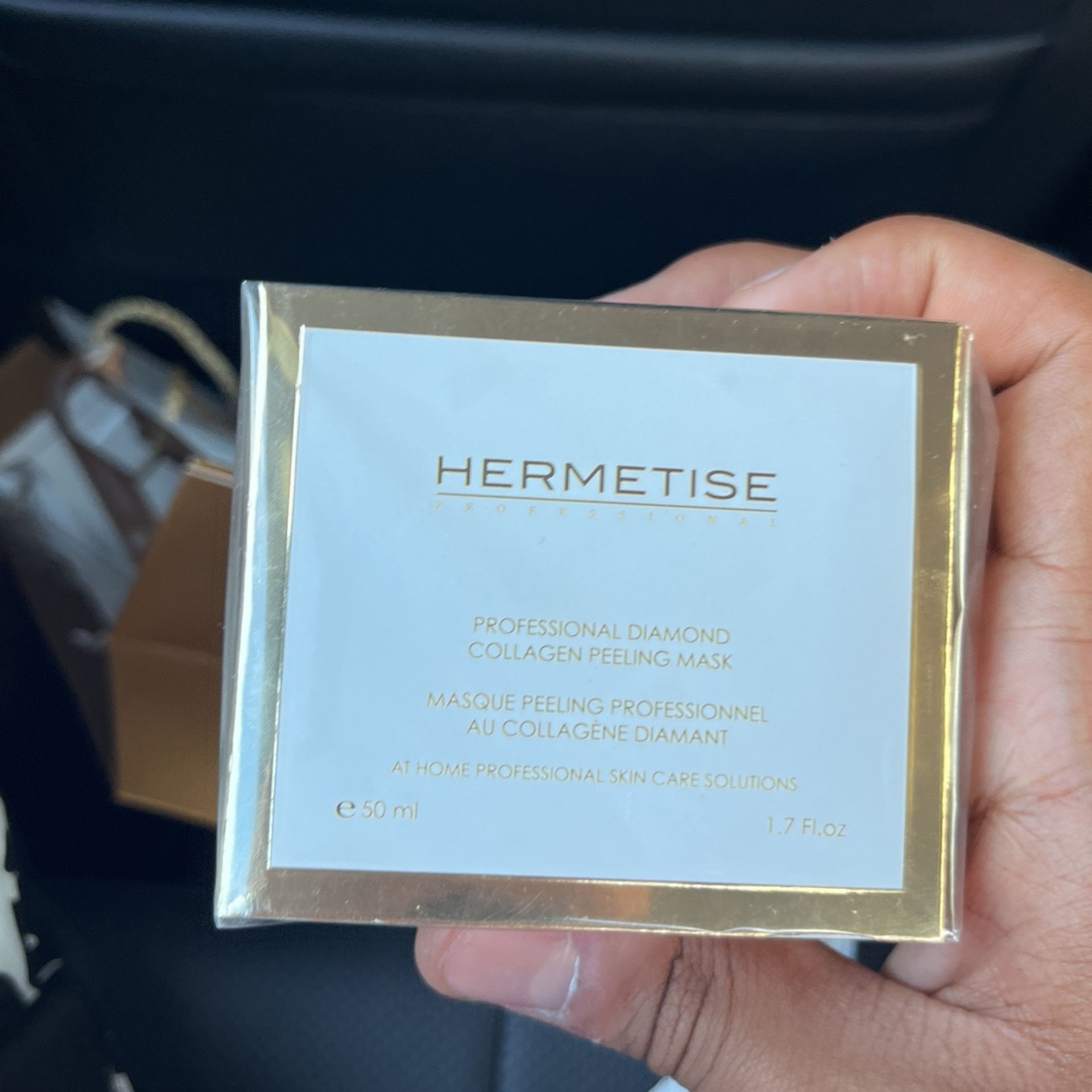Hermetise Collagen Peeling Mask