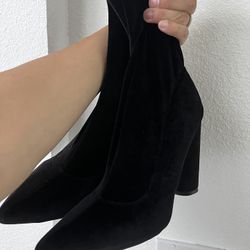 Velvet Heels Boots Size 9 