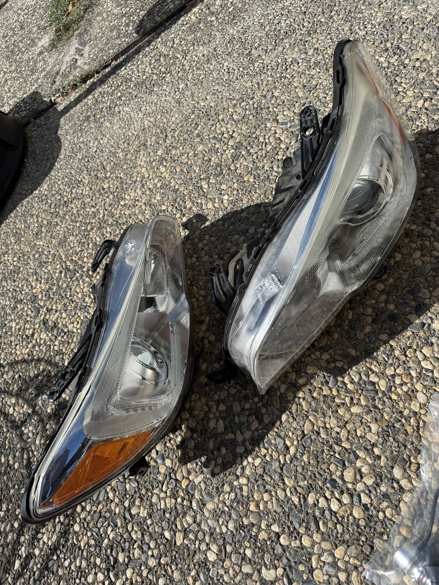 Used 2018 Subaru WRX Headlights And Taillights 