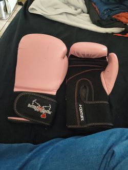 Century Pink Boxing Gloves