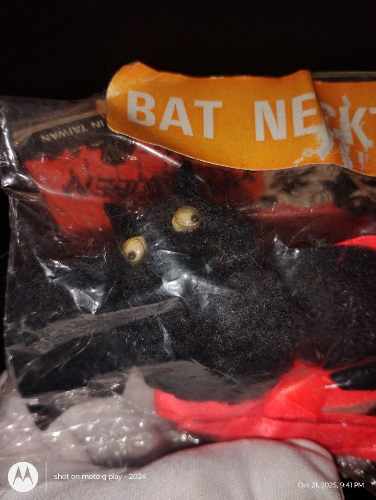 HALLOWEEN ACCESSORIES