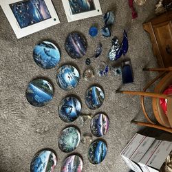 Dolphin Collectors Items