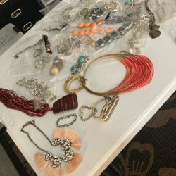 Costume Jewelry Lot $25 Some Vintage Pieces